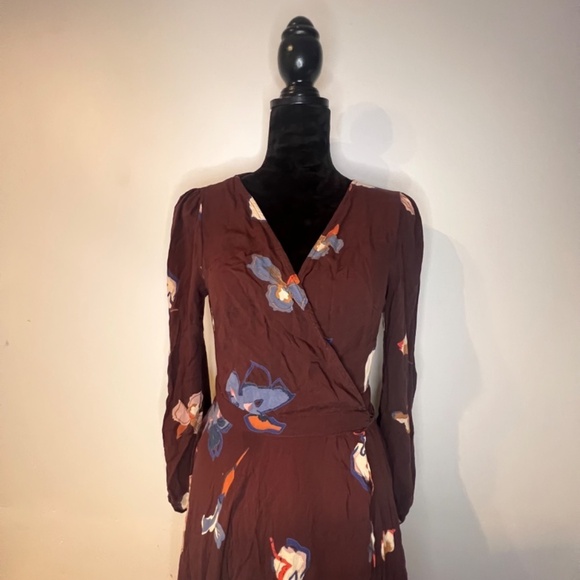 Ecote Floral Wrap Dress - Burgundy and White - Picture 2 of 7